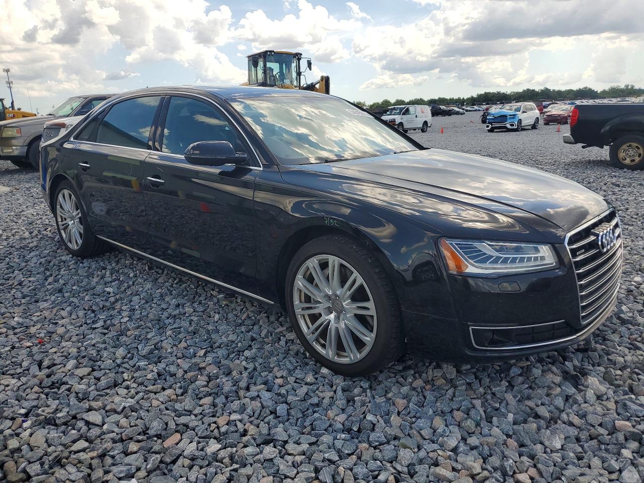 Audi A8 L Quattro