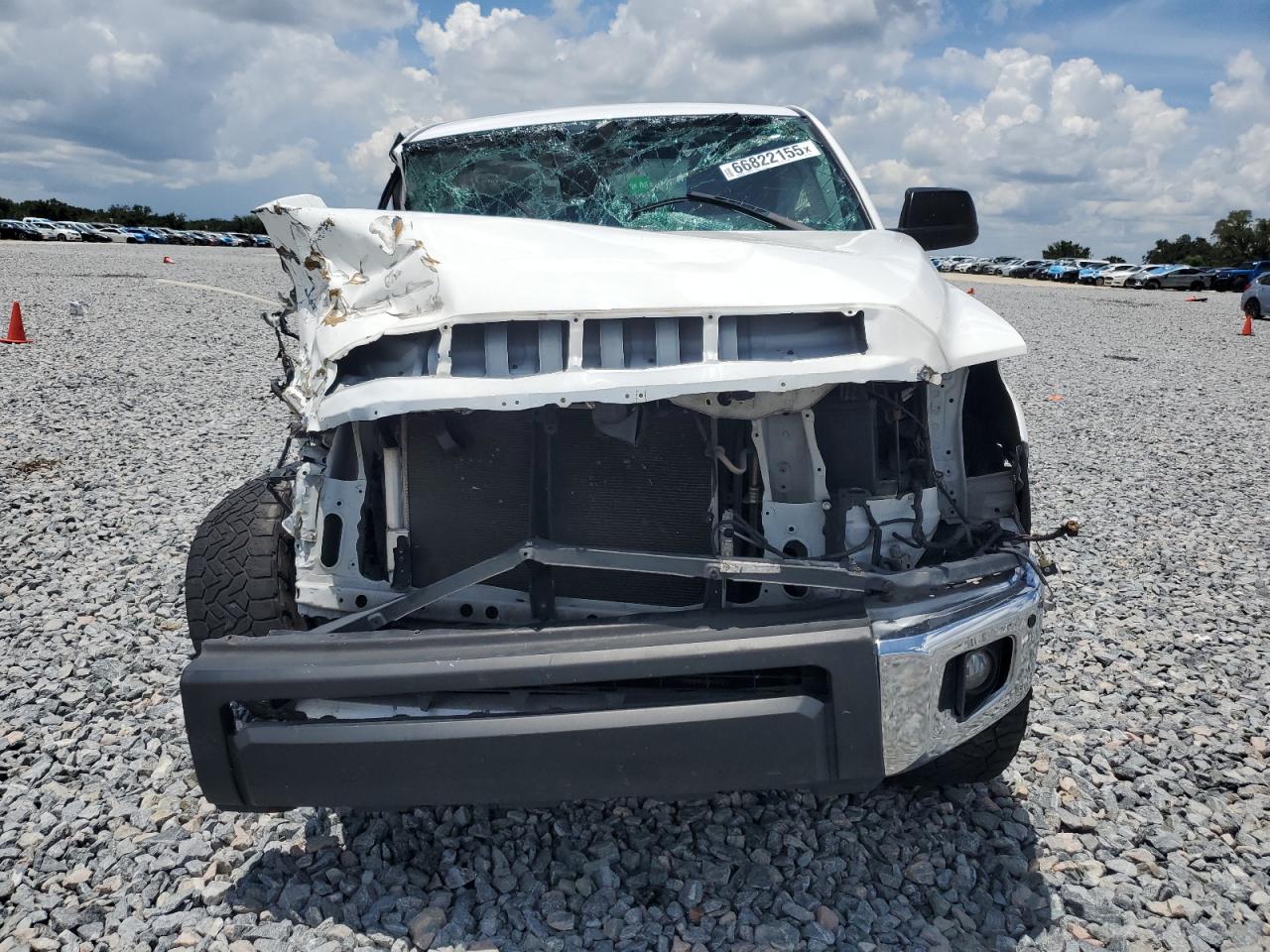 Toyota Tundra Crewmax Sr5