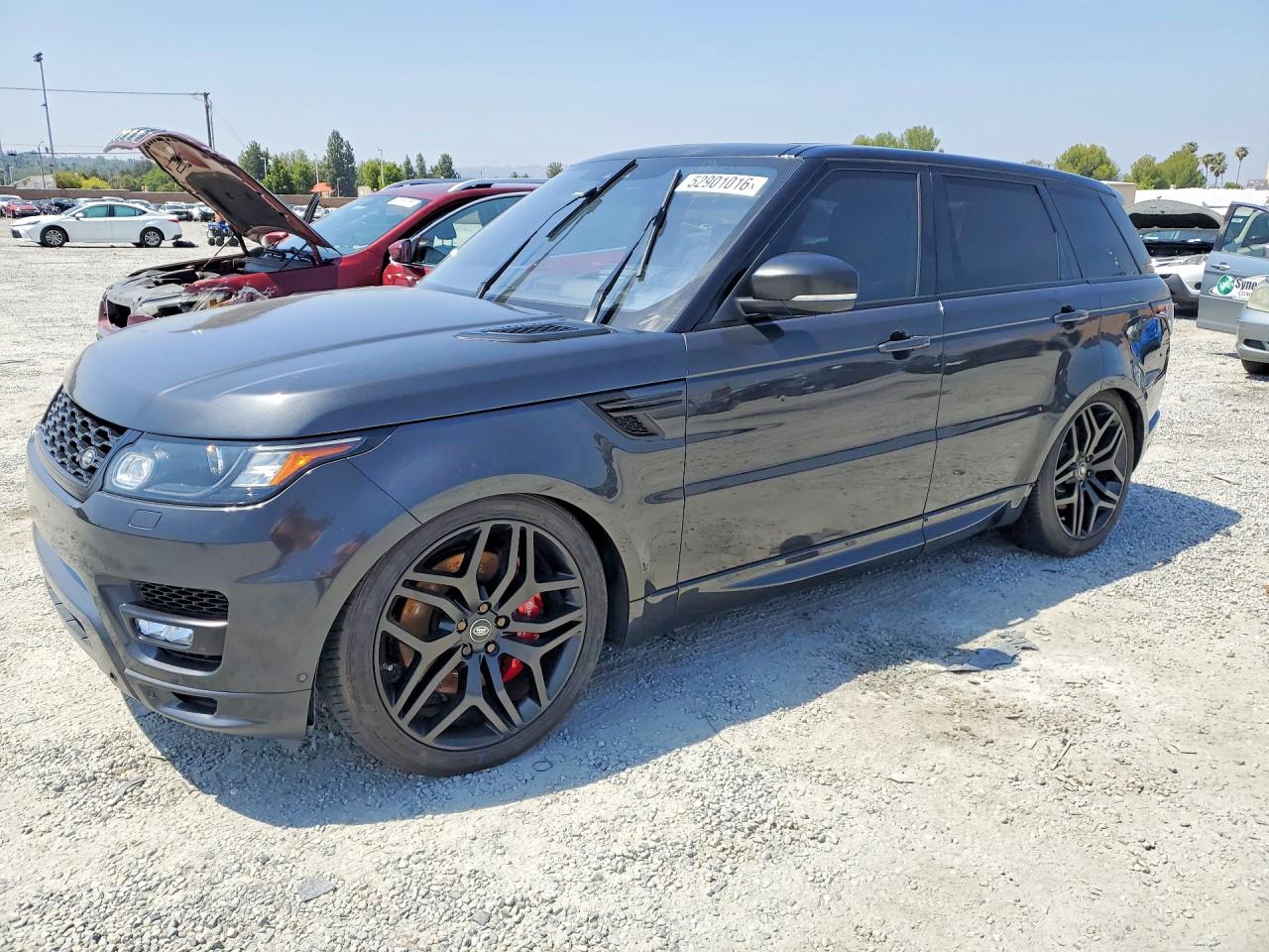 Salvage Land Rover Range Rover Image