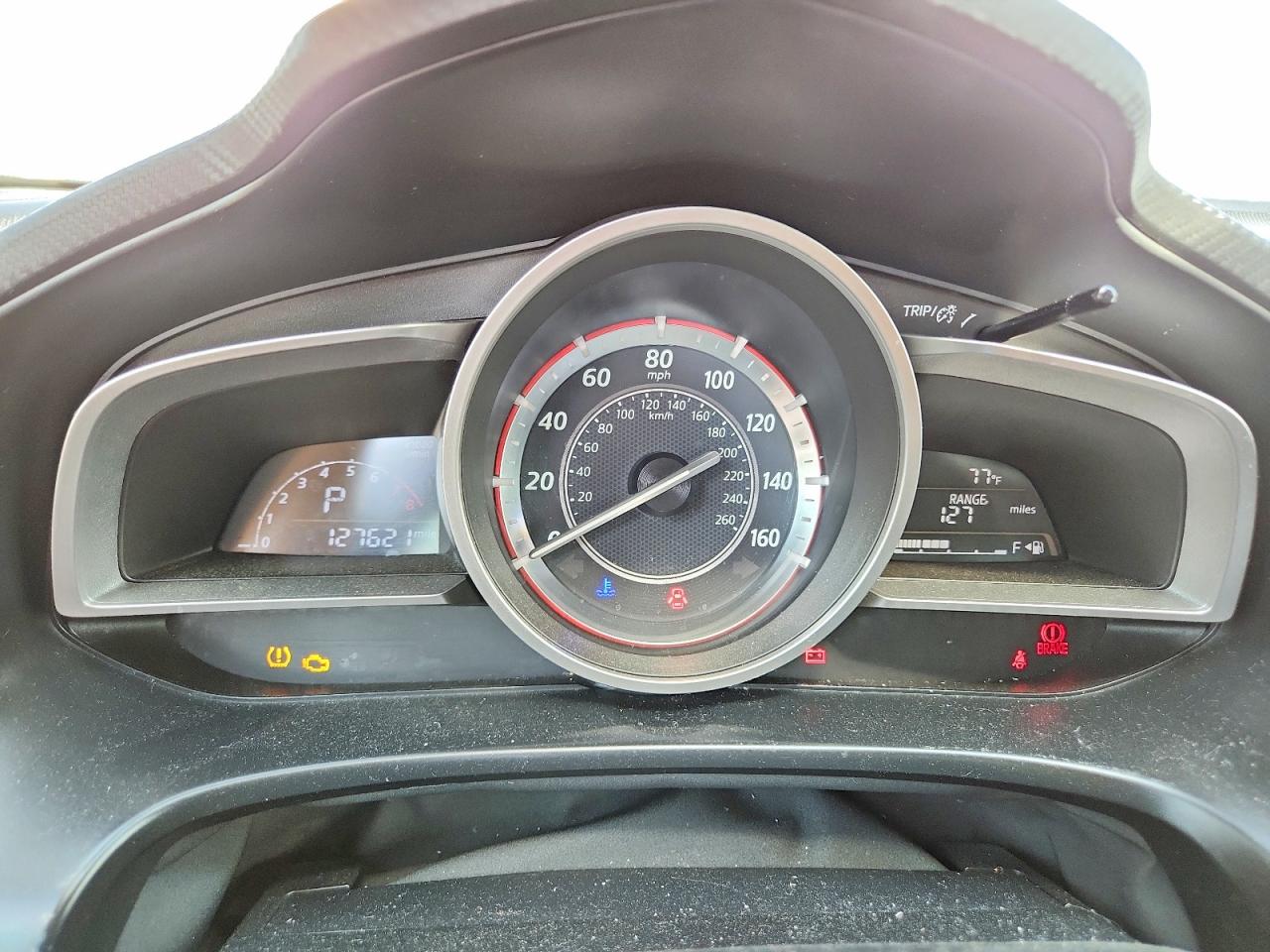 Mazda Mazda3 Hat