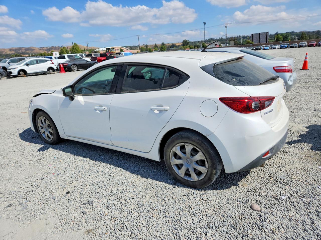 Mazda Mazda3 Hat