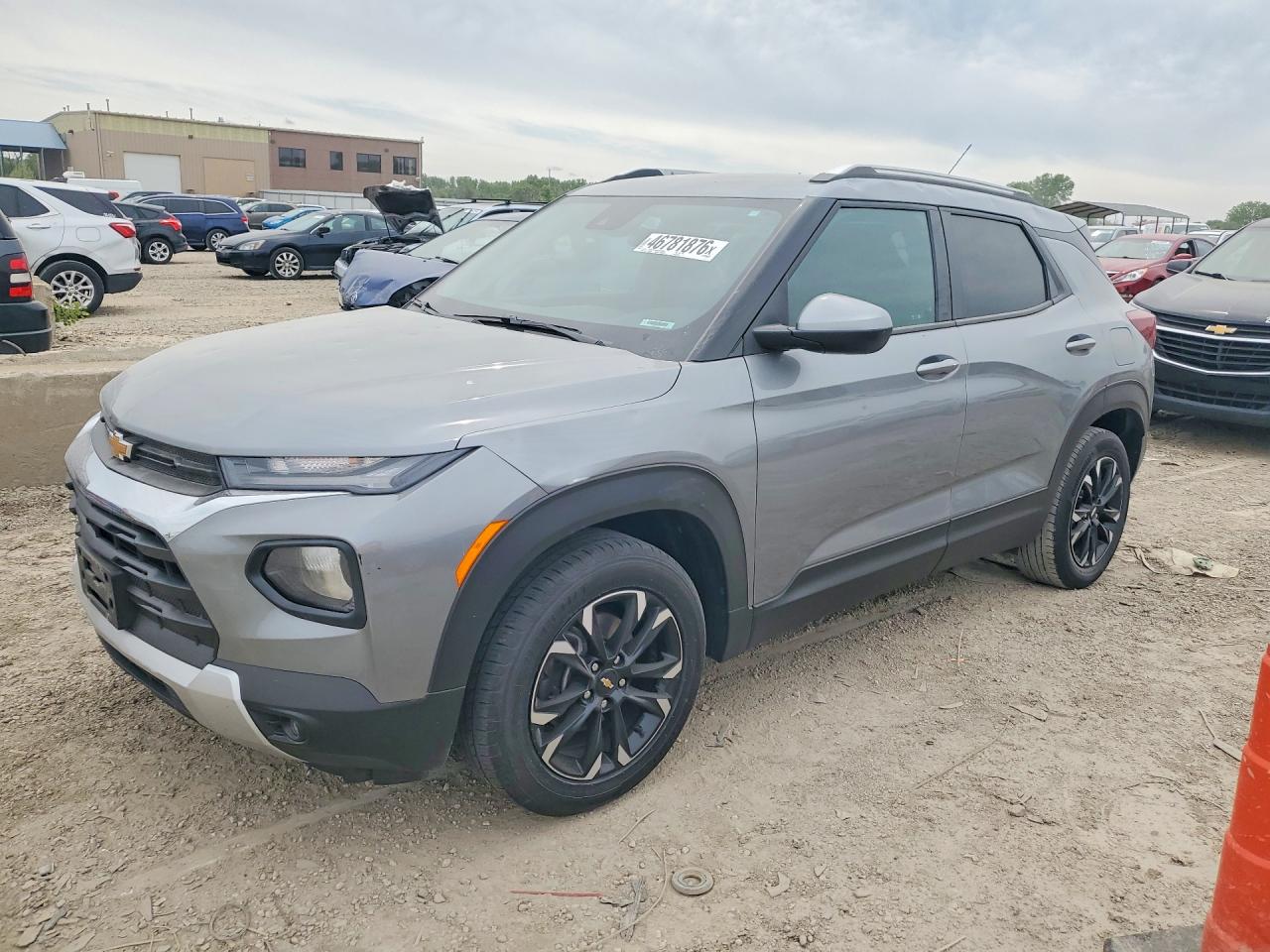 Salvage Chevrolet Trailblazer Image