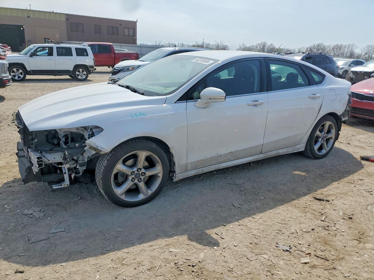 Salvage Ford Fusion Image