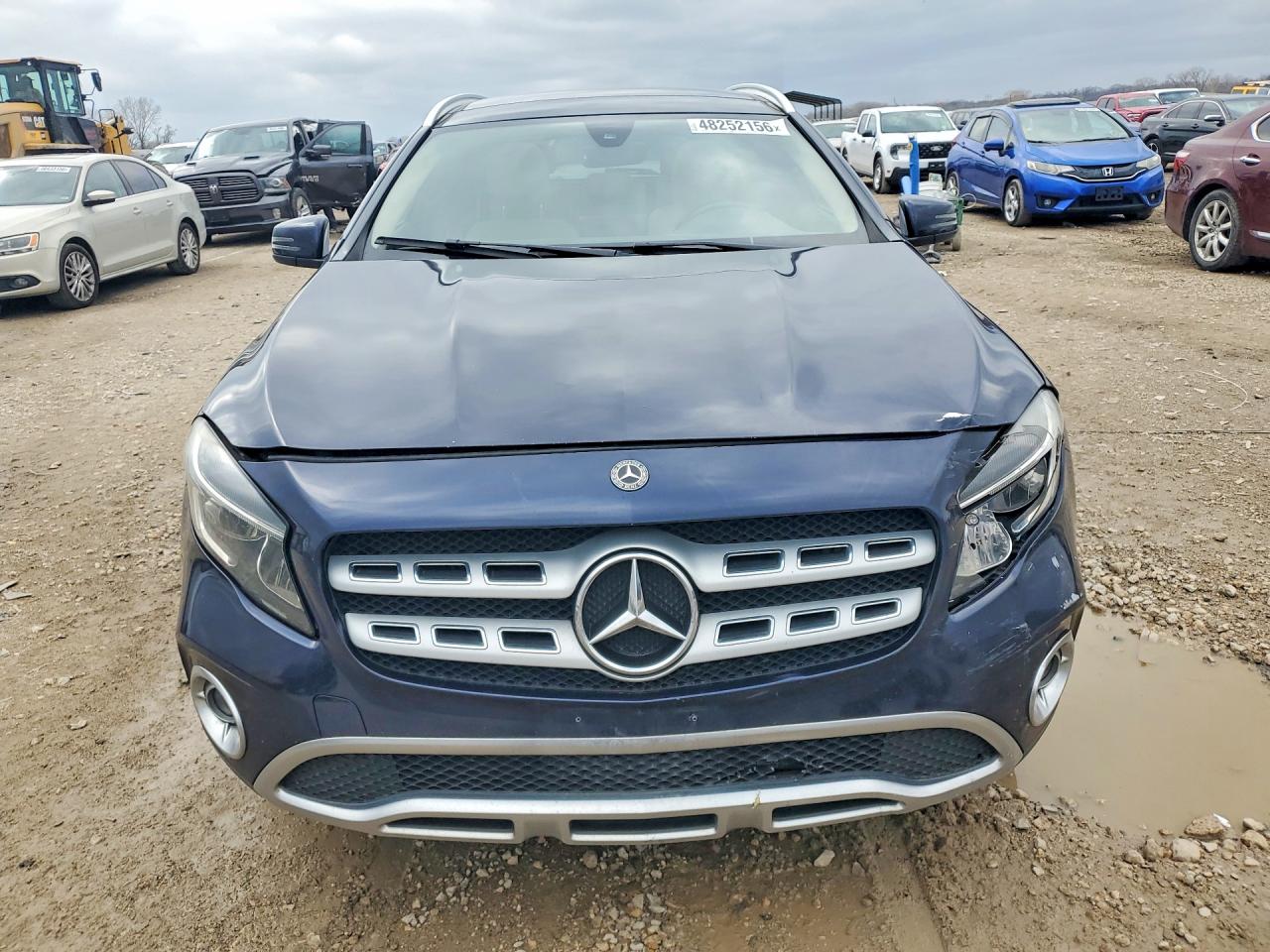 Mercedes-Benz GLA 250 4matic