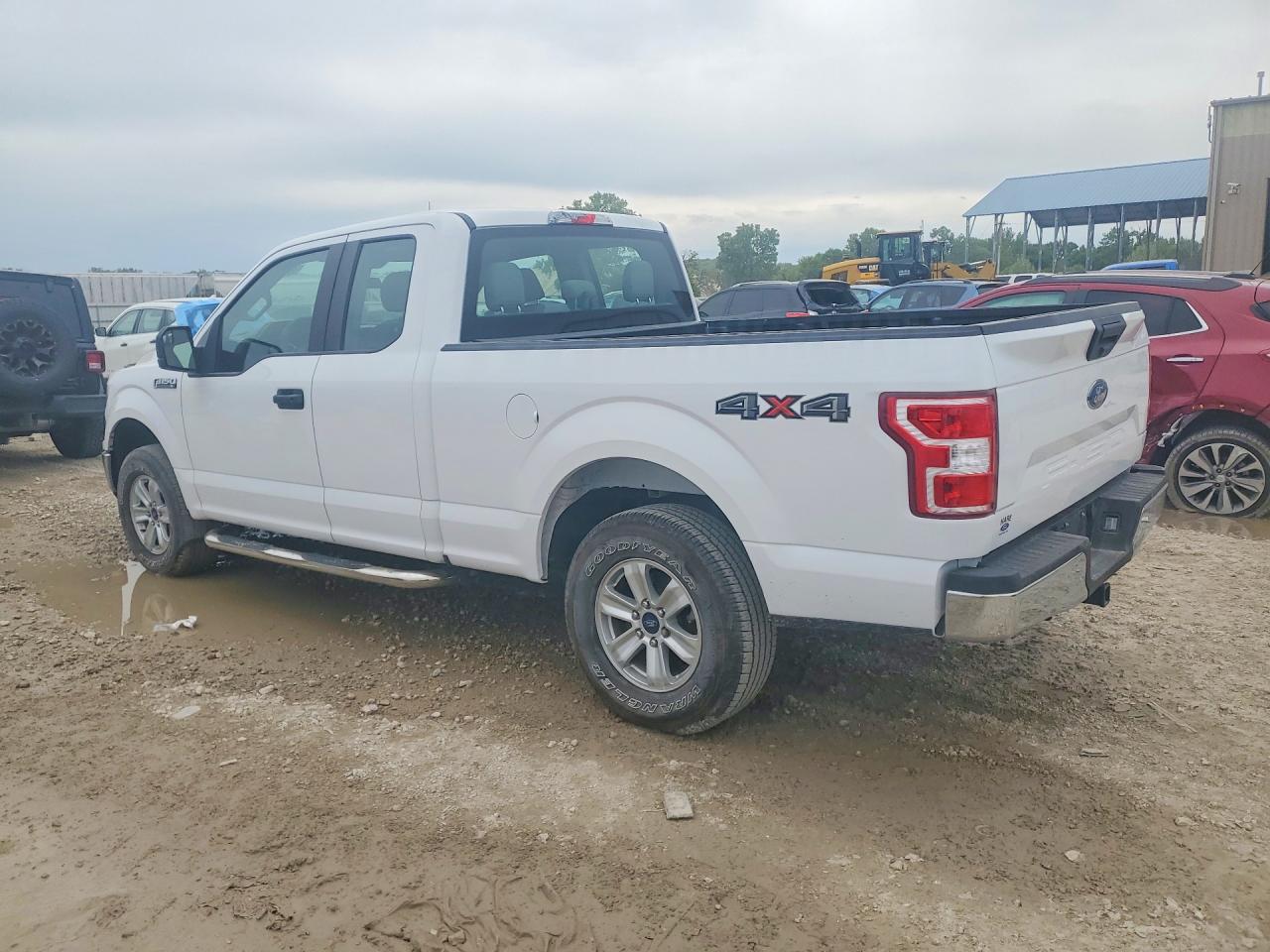 Ford F-150 Super Cab
