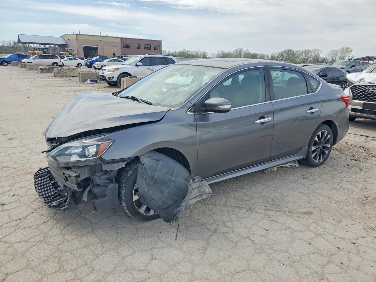 Salvage Nissan Sentra Image