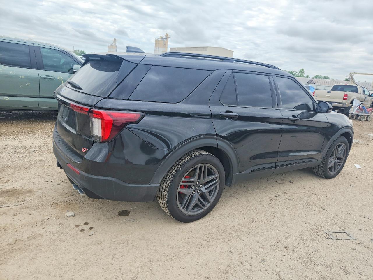Ford Explorer St