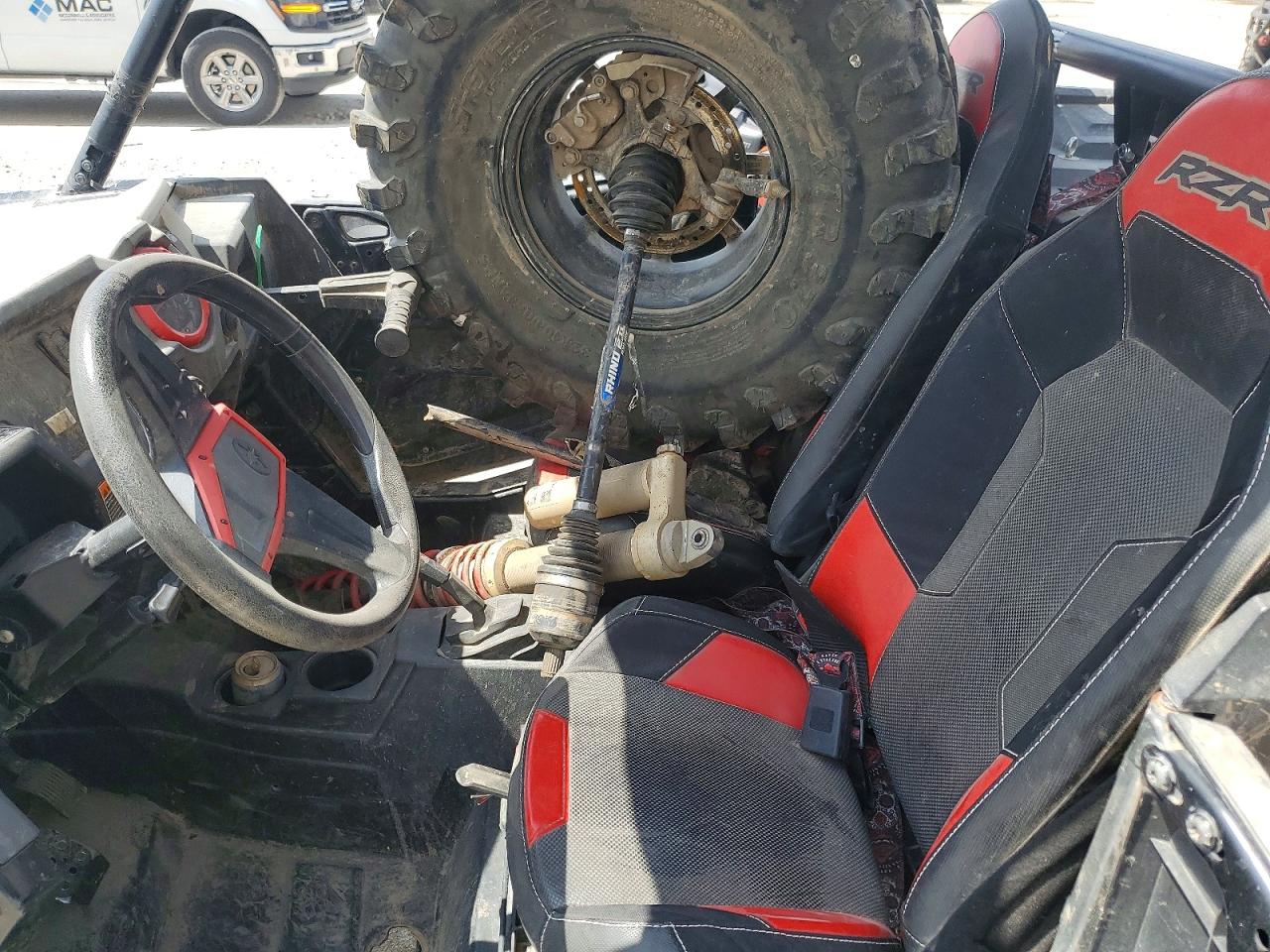 Polaris Atv