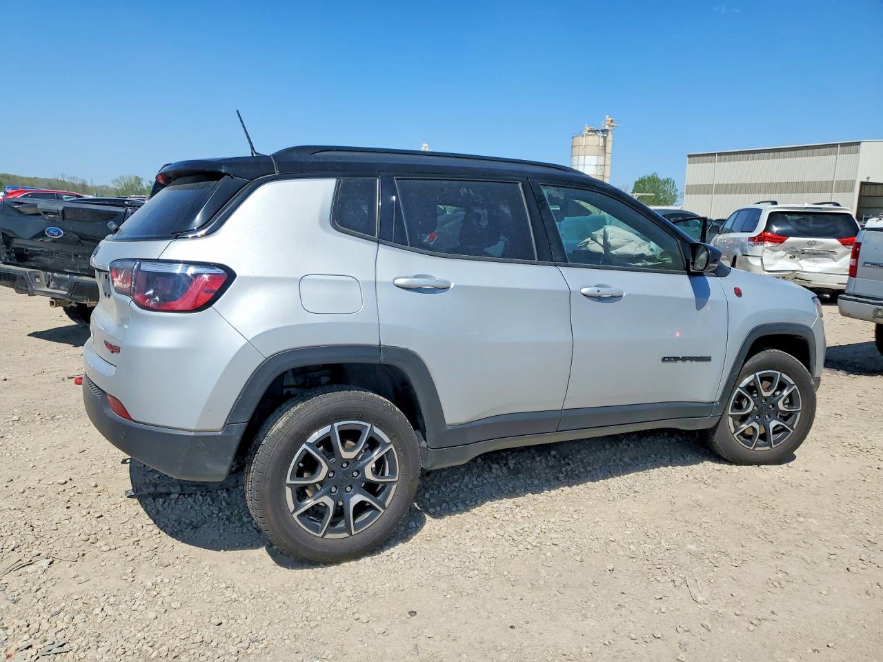 Jeep Compass Trailhawk