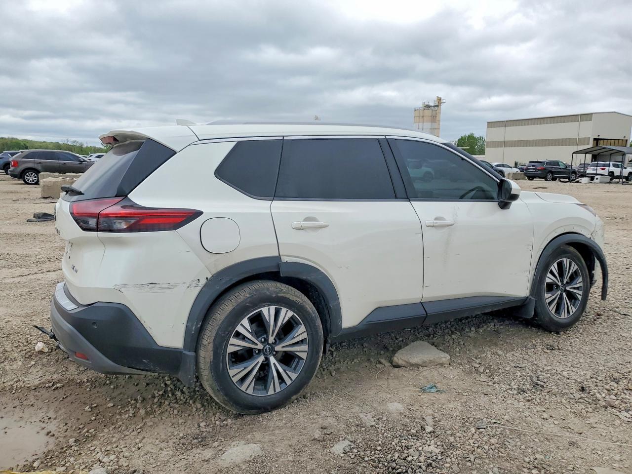 Nissan Rogue Sv