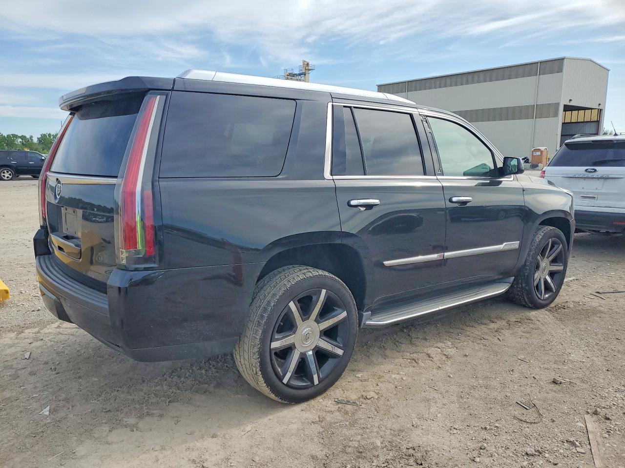 Cadillac Escalade Luxury