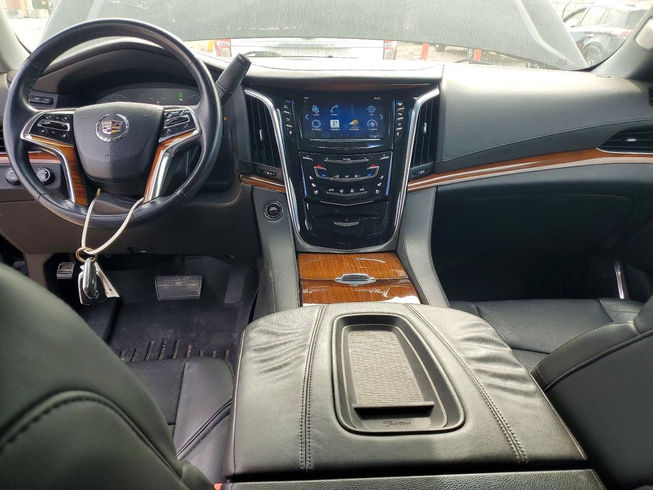 Cadillac Escalade Luxury