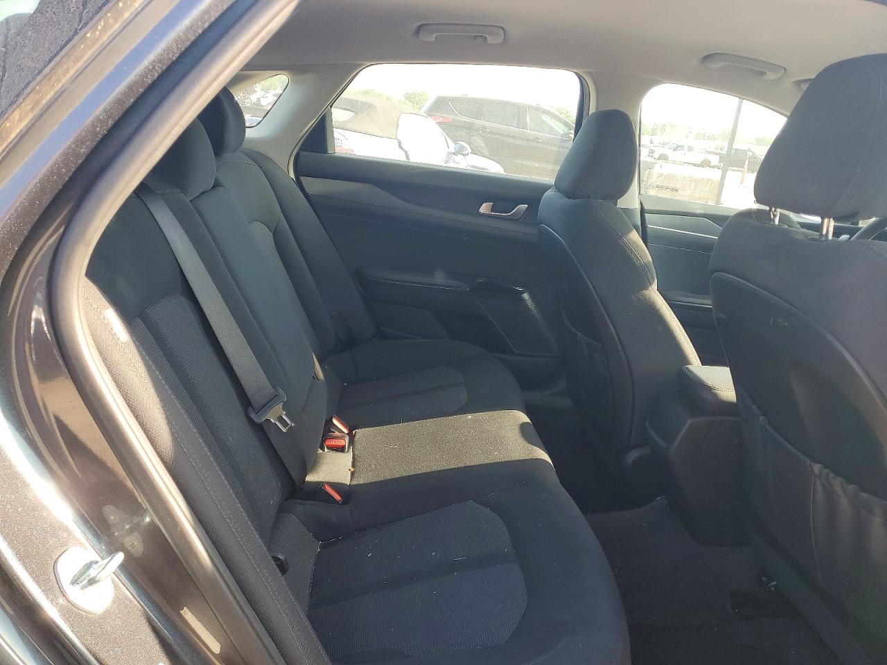 Kia K5 Lxs