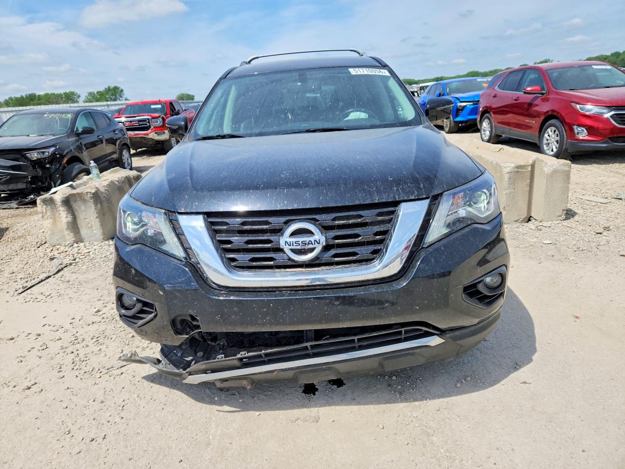 Nissan Pathfinder Platinum