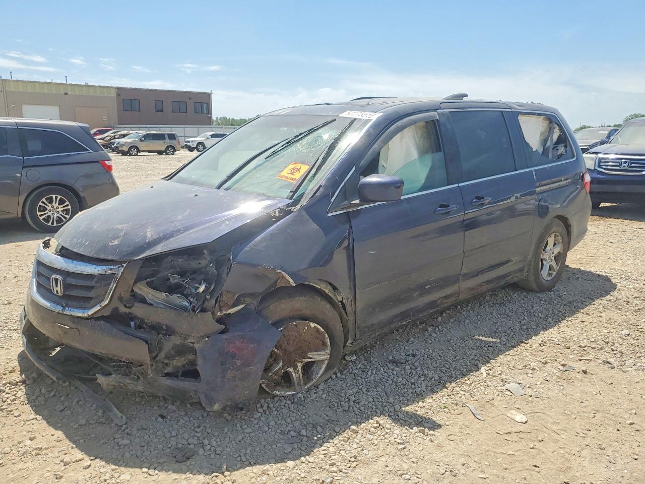 Salvage Honda Odyssey Image