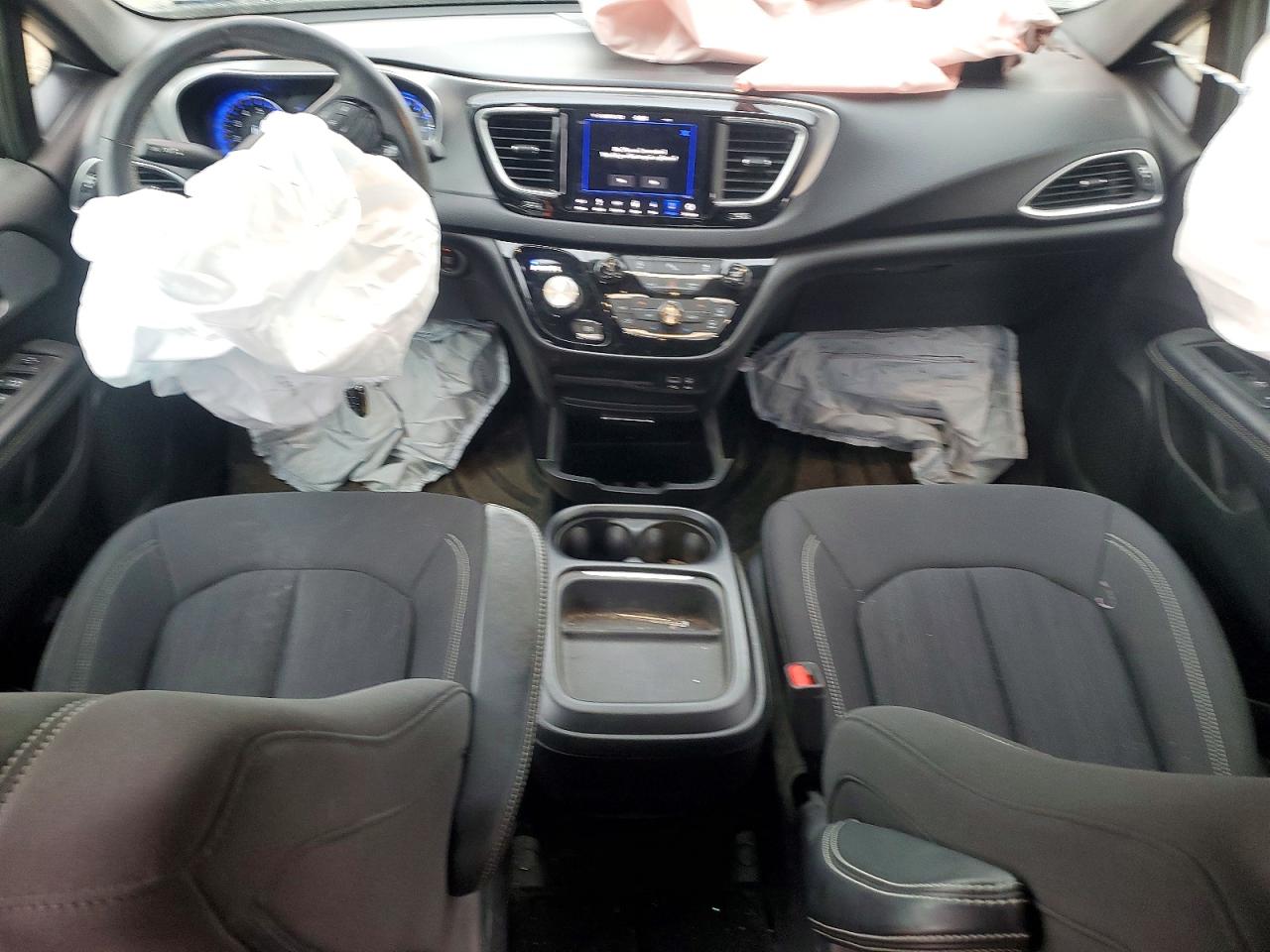 Chrysler Pacifica Touring Plus