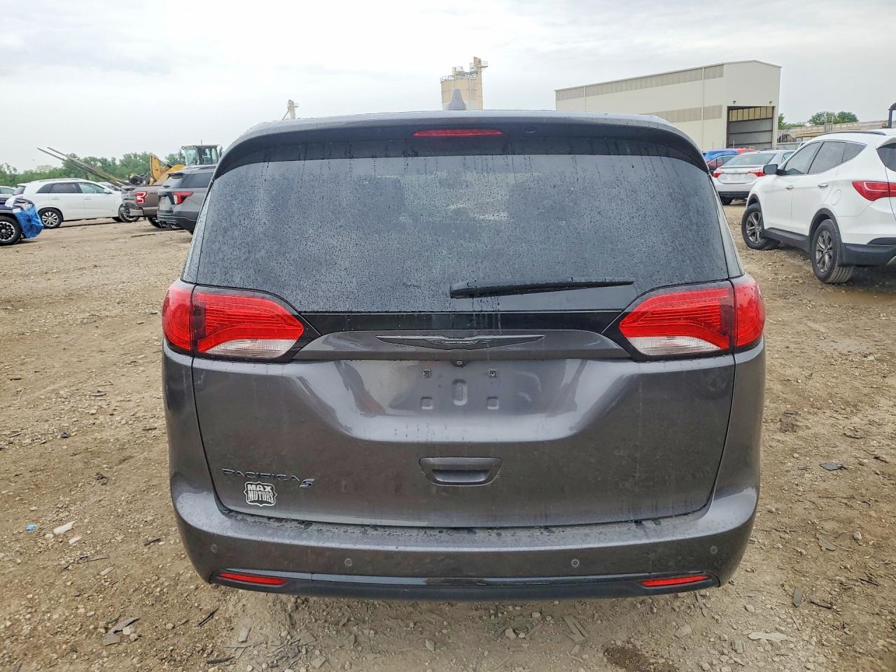 Chrysler Pacifica Touring Plus