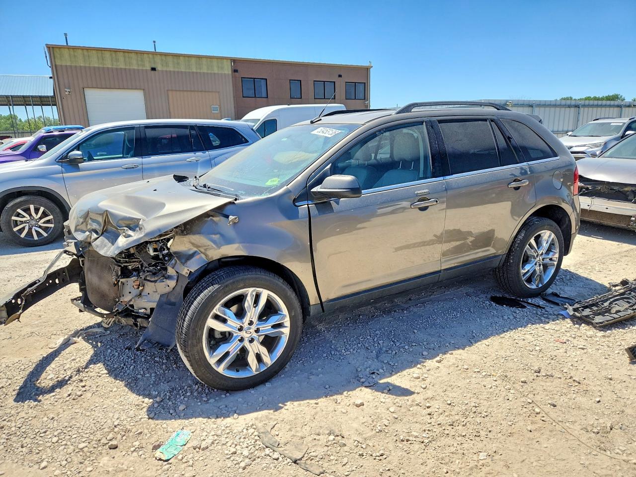Salvage Ford Edge Image
