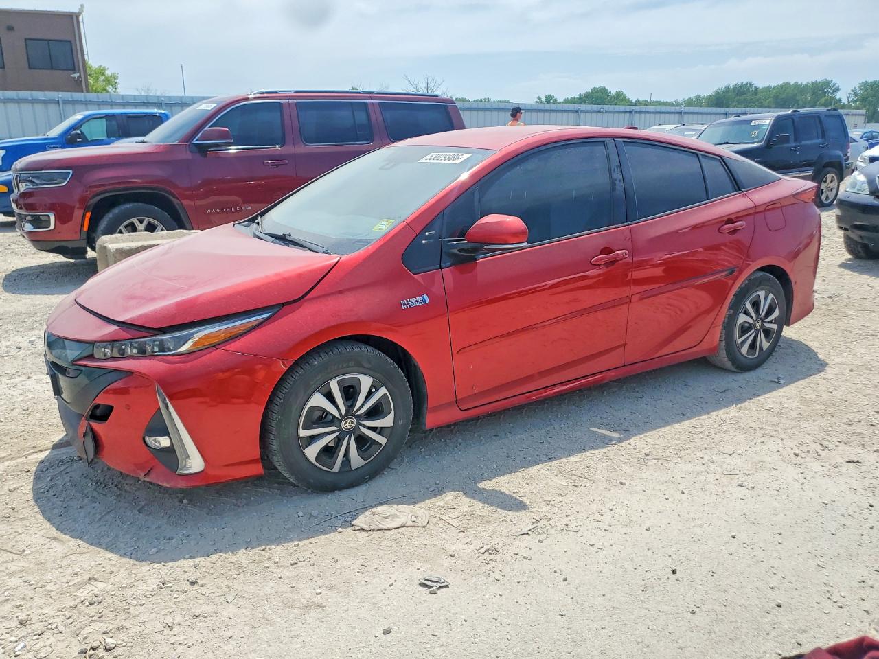 Salvage Toyota Prius Image