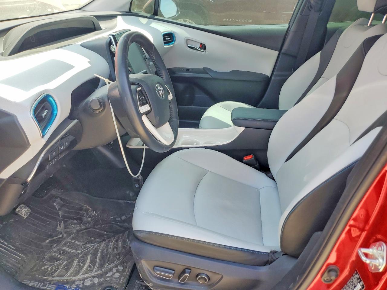 Toyota Prius Advanced