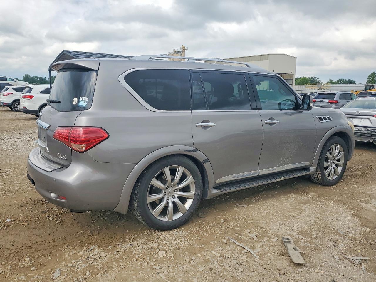INFINITI Qx Base