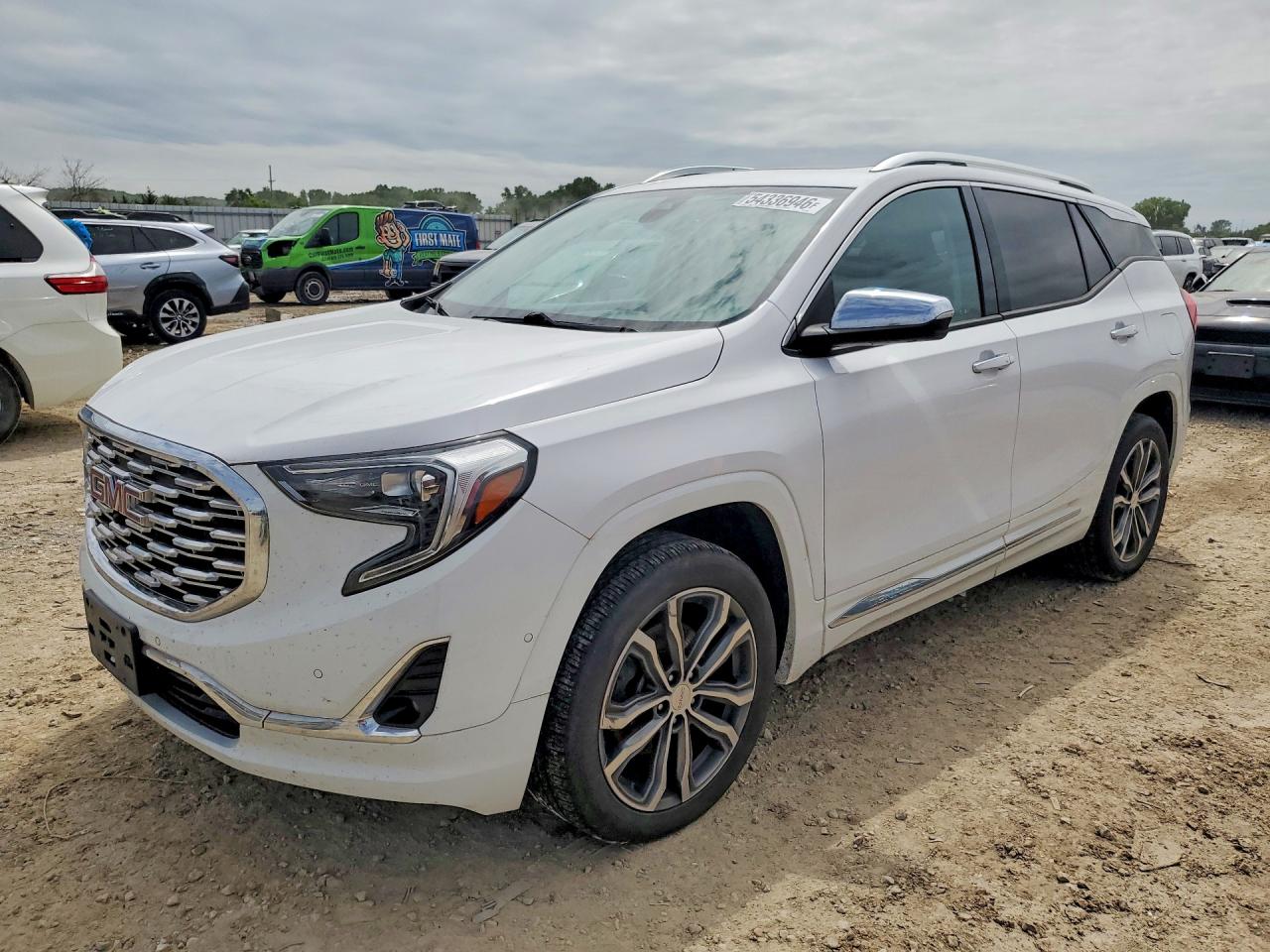 Salvage GMC Terrain Image
