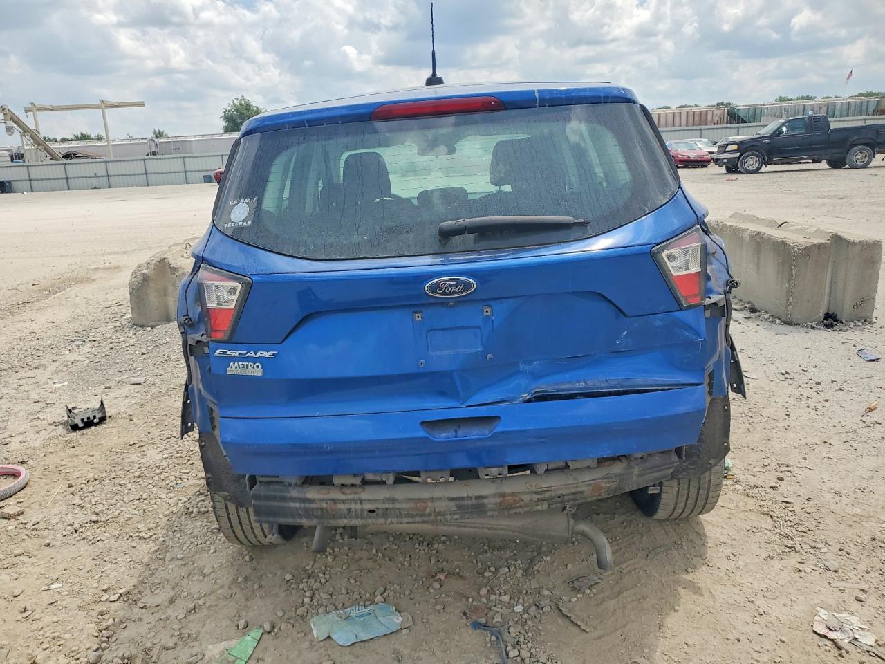 Ford Escape S