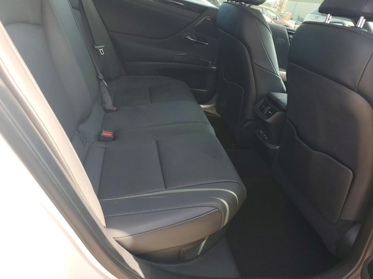 Lexus Es 300h