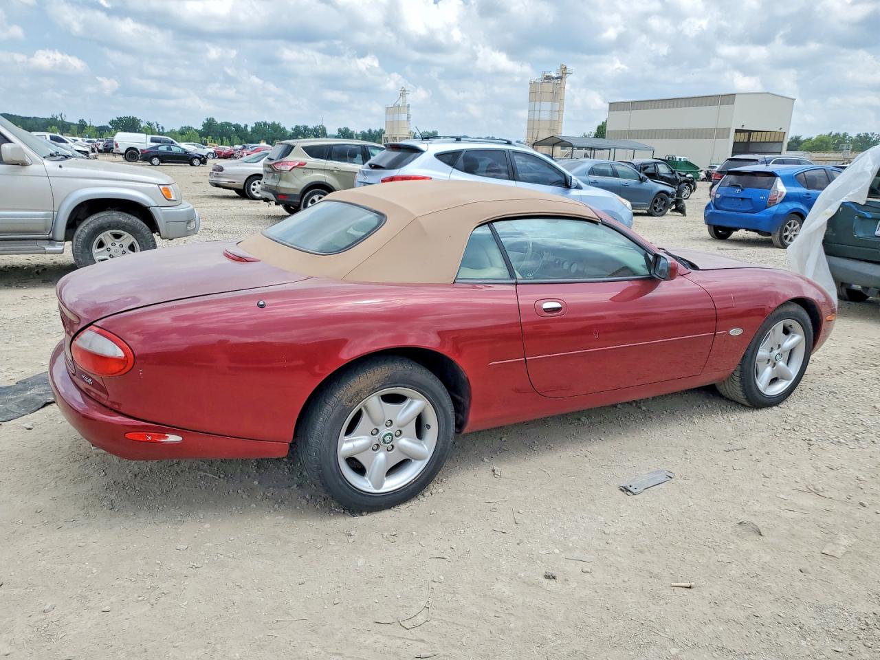 Jaguar Xk8