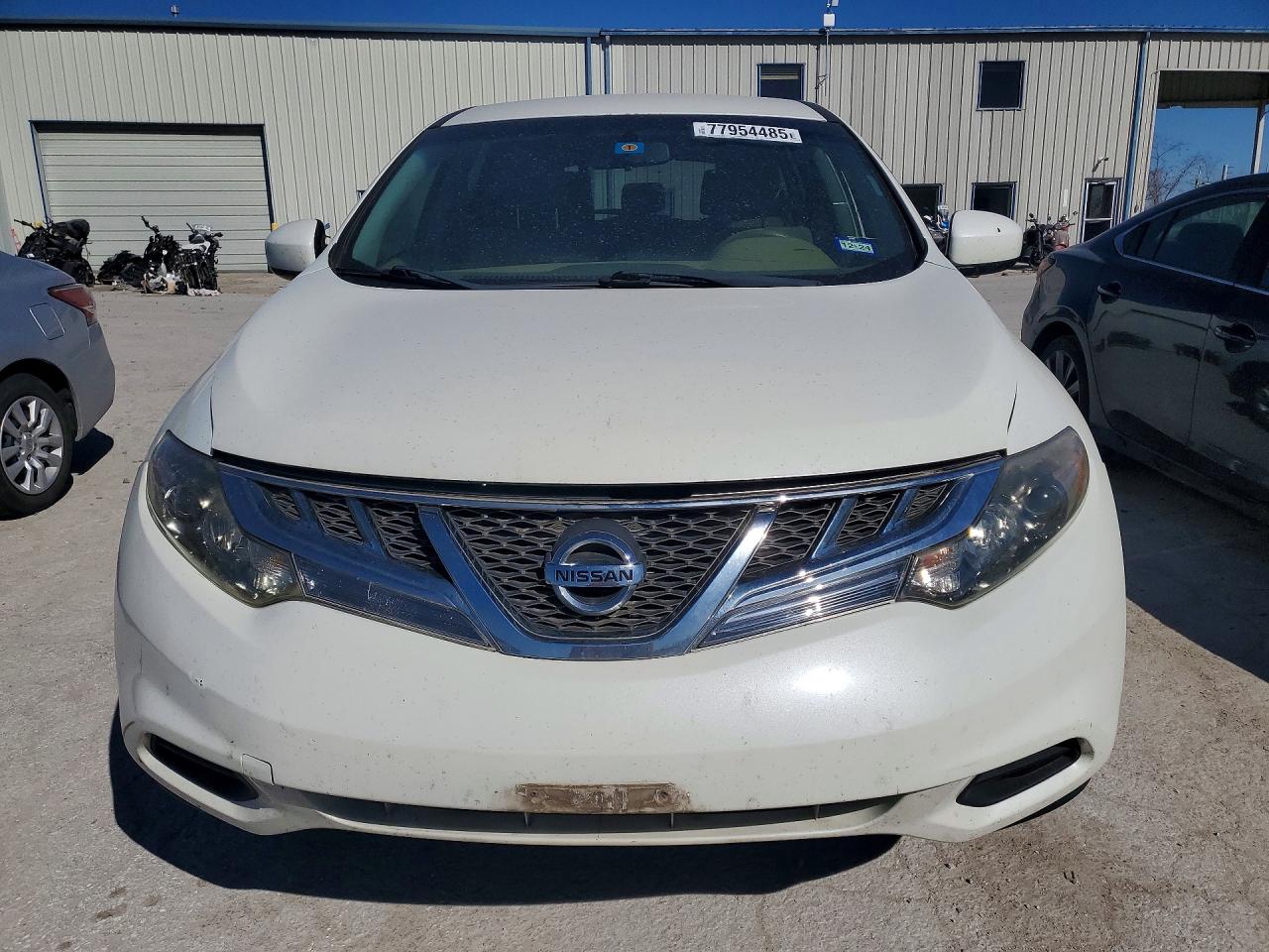 Nissan Murano S