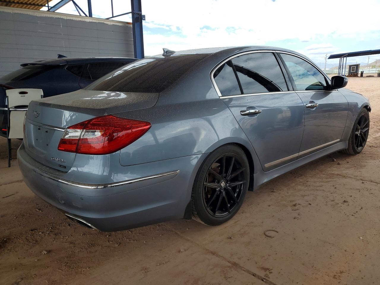 Hyundai Genesis 5.0l