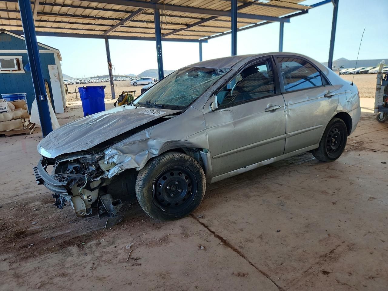Salvage Kia Spectra Image