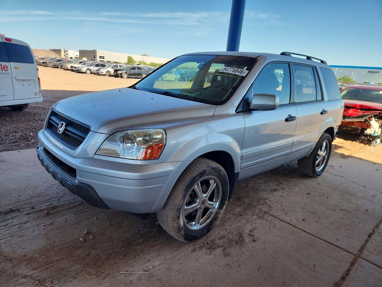 Salvage Honda Pilot Image