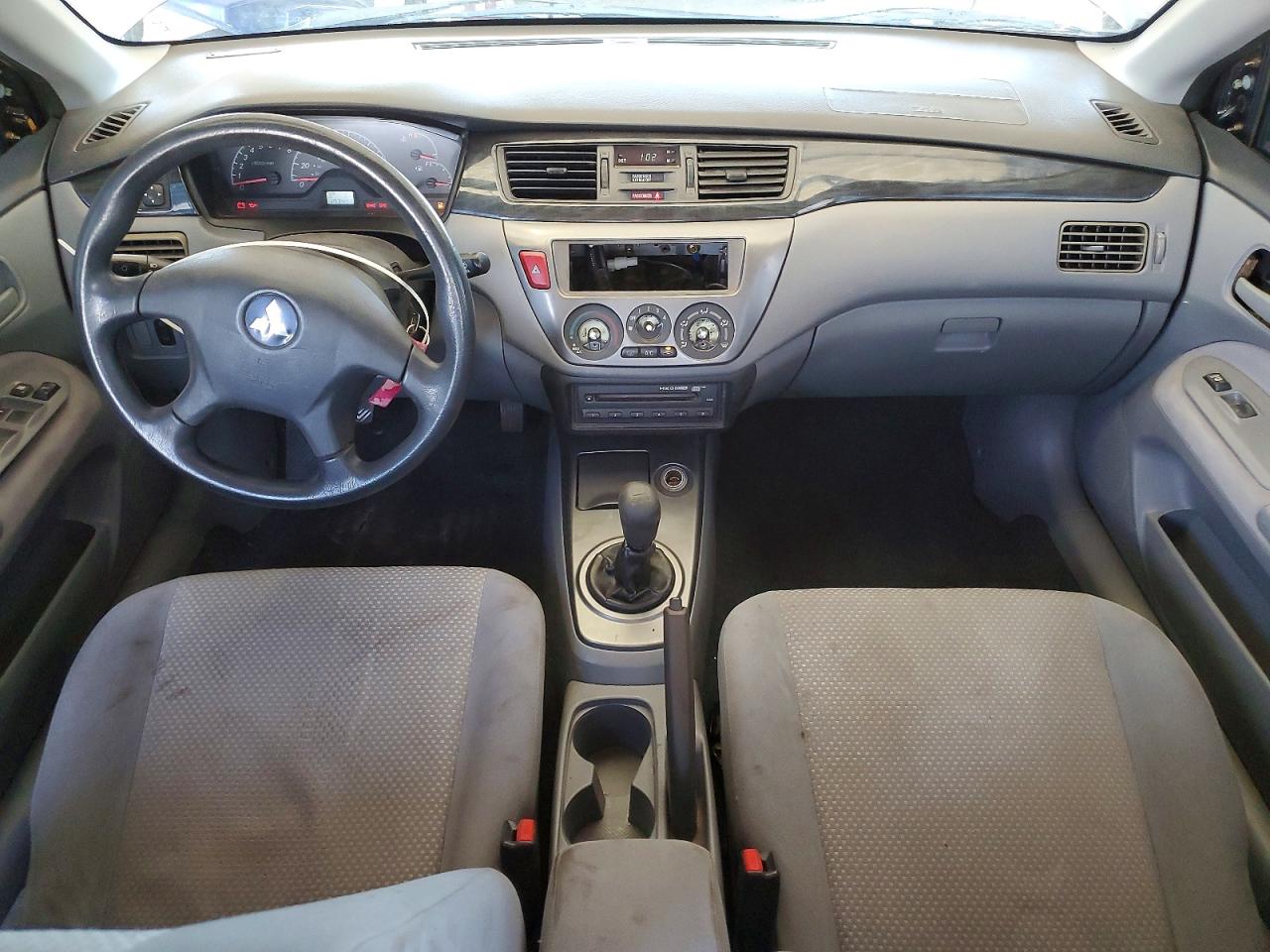 Mitsubishi Lancer Es