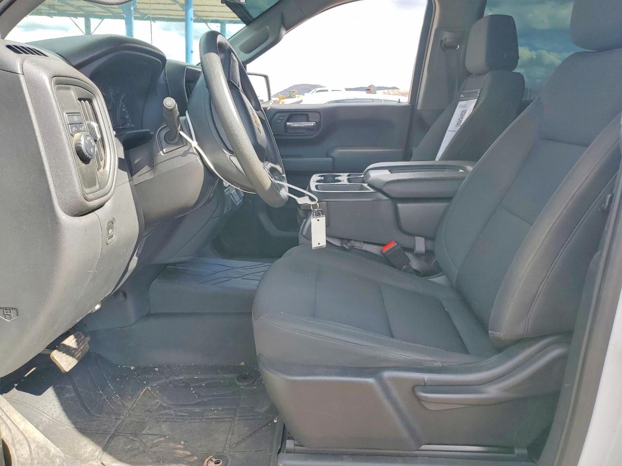 Chevrolet Silverado C1500
