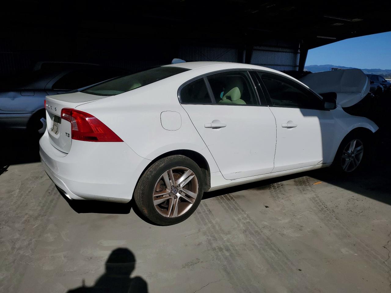 Volvo S60 T5