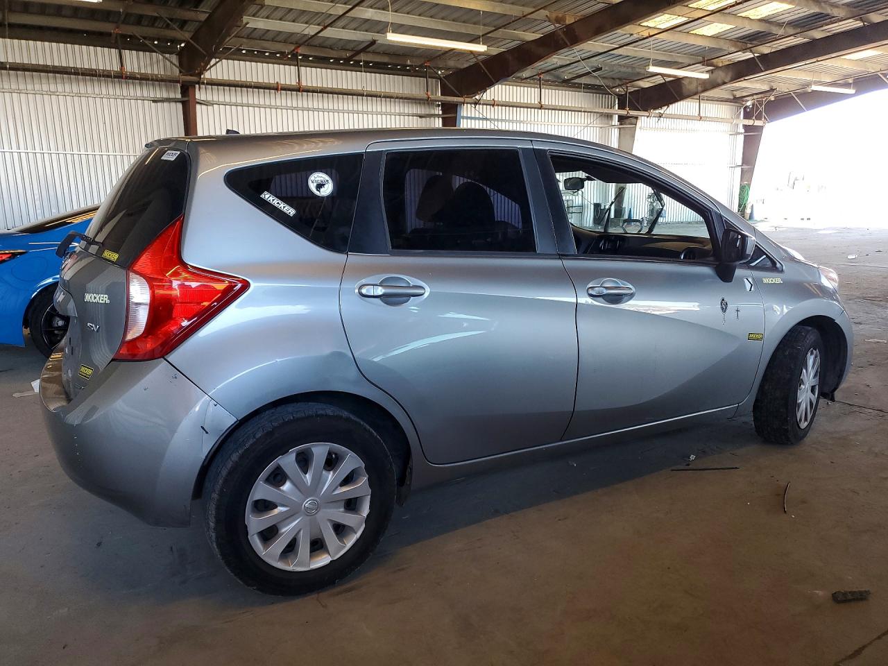 Nissan Versa Sv
