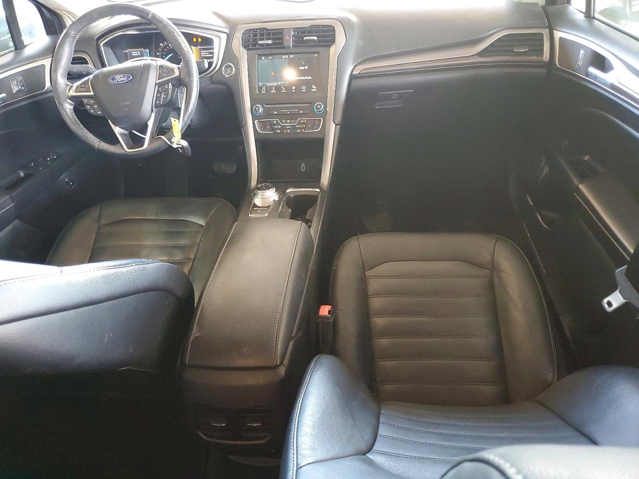 Ford Fusion Se Hybrid