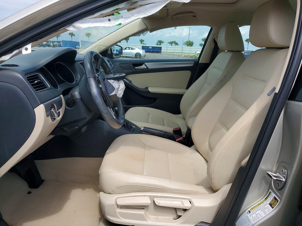 Volkswagen Jetta Se