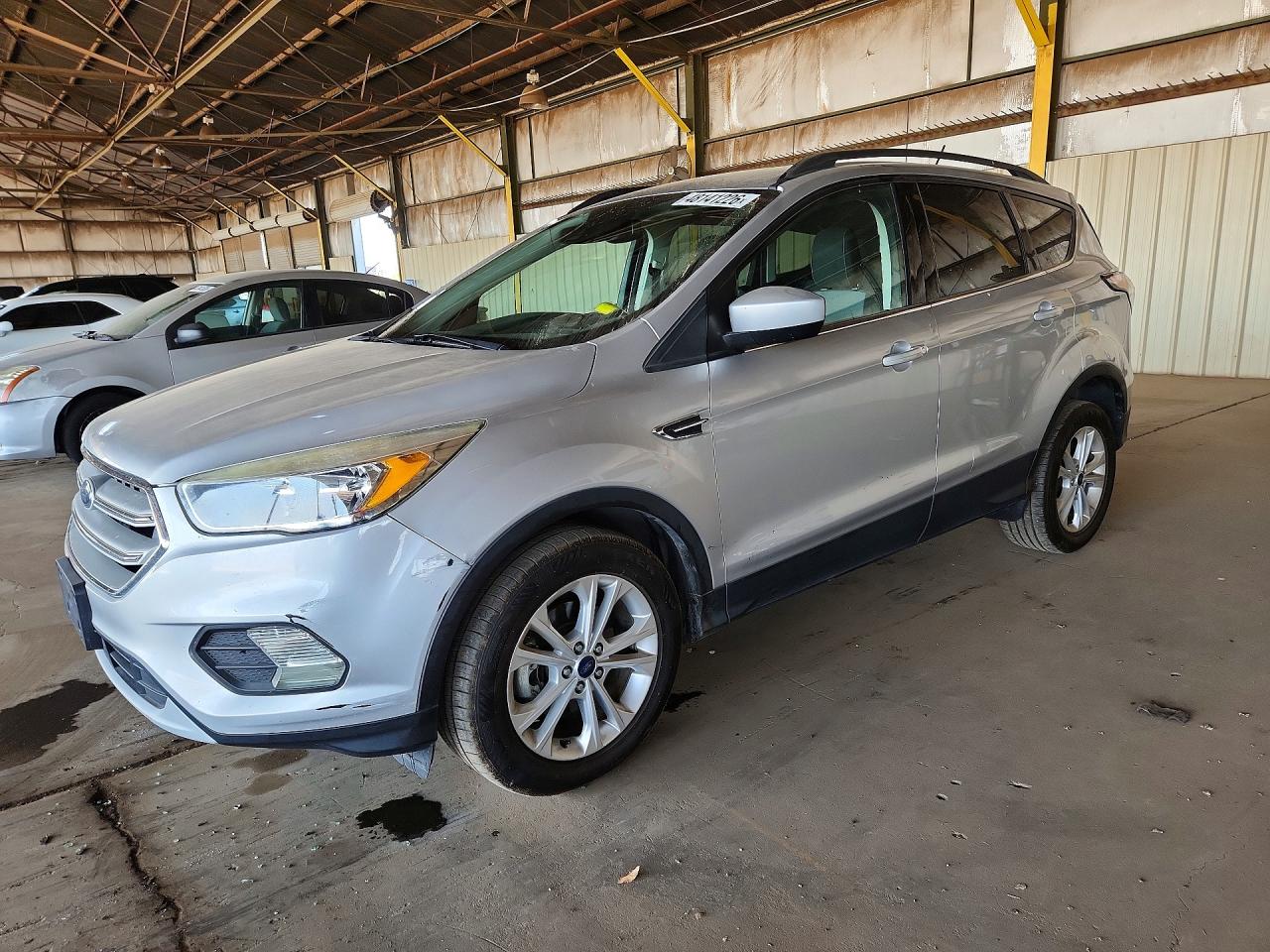 Salvage Ford Escape Image