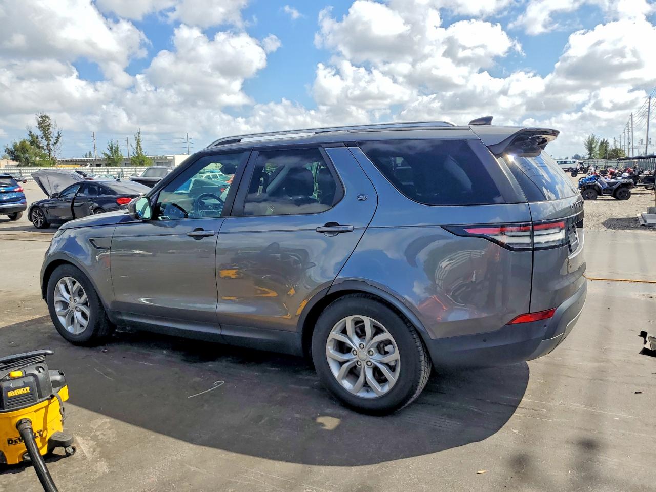 Land Rover Discovery Se