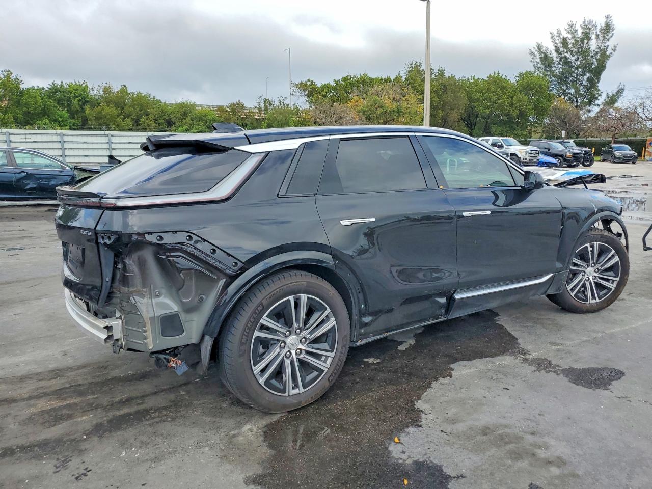 Cadillac Lyriq Luxu Luxury