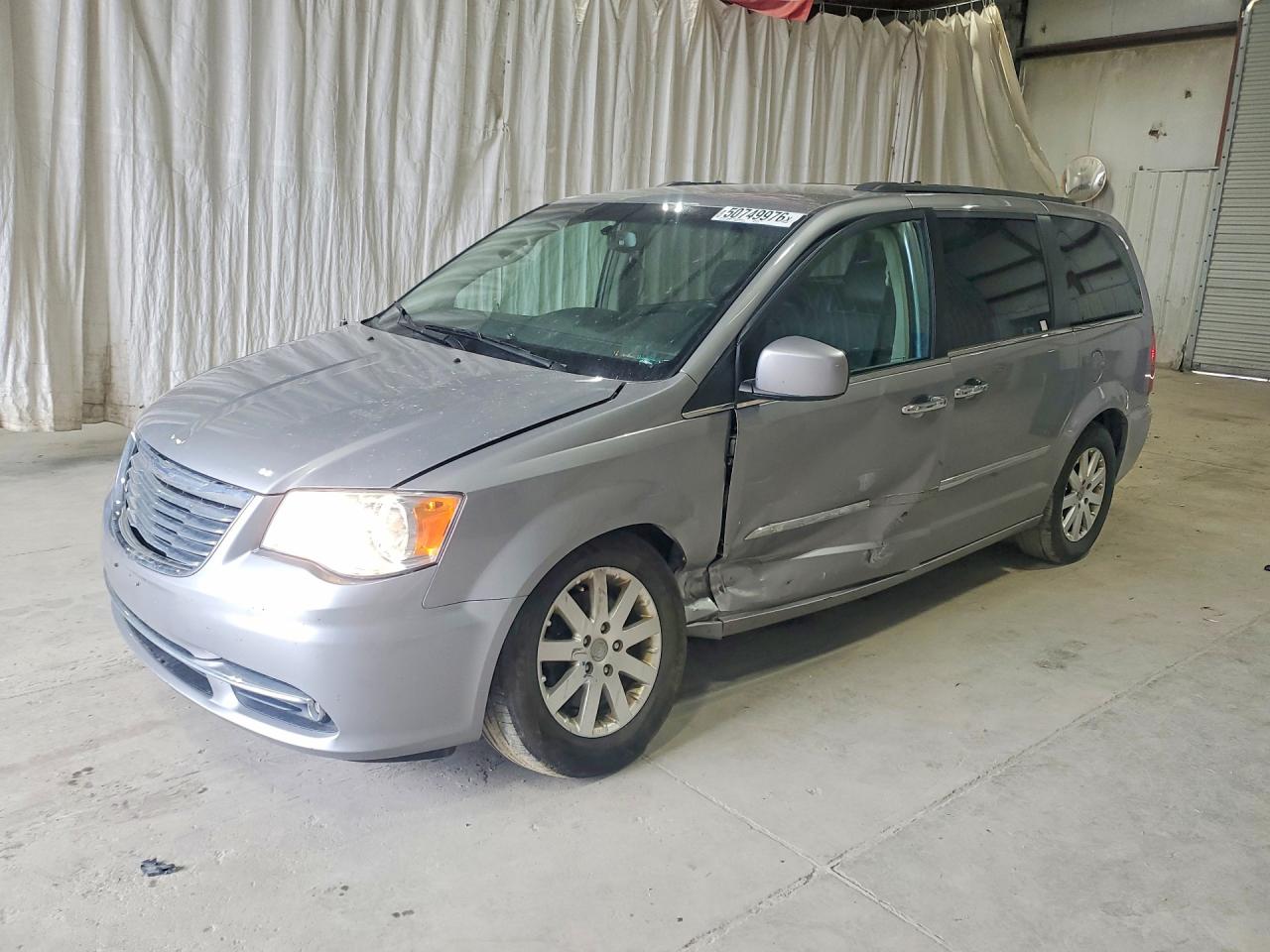 Salvage Chrysler Minivan Image