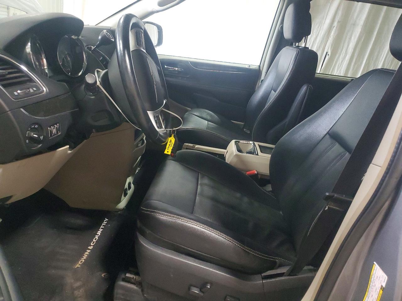 Chrysler Minivan Touring