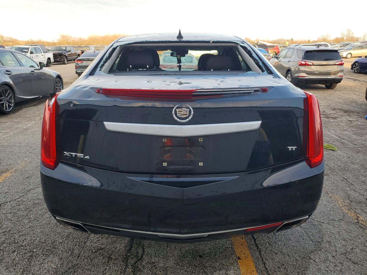 Cadillac XTS Luxury Collection