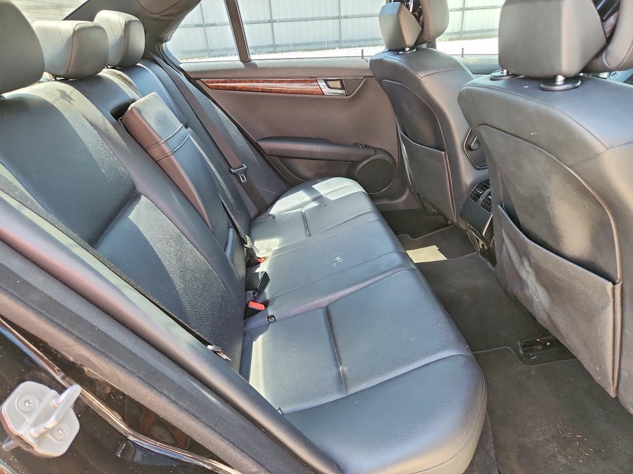 Mercedes-Benz C-Class 300