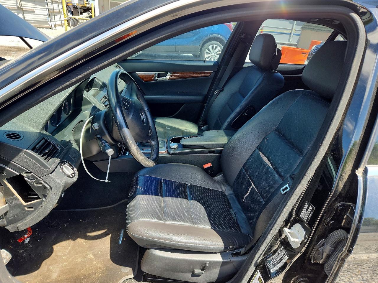 Mercedes-Benz C-Class 300