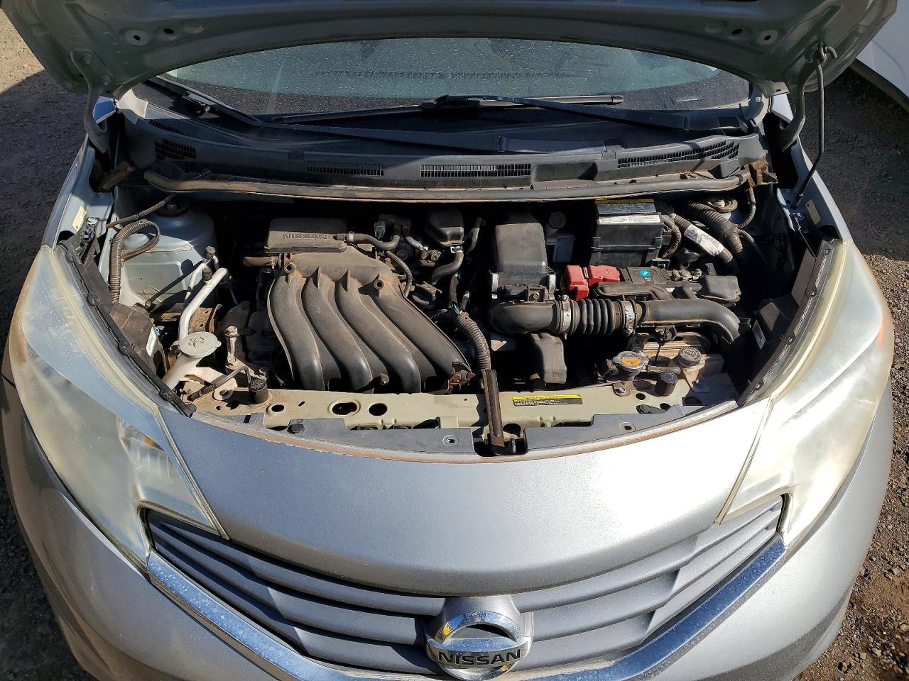 Nissan Versa S