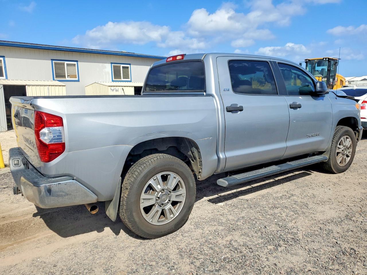 Toyota Tundra Crewmax Sr5