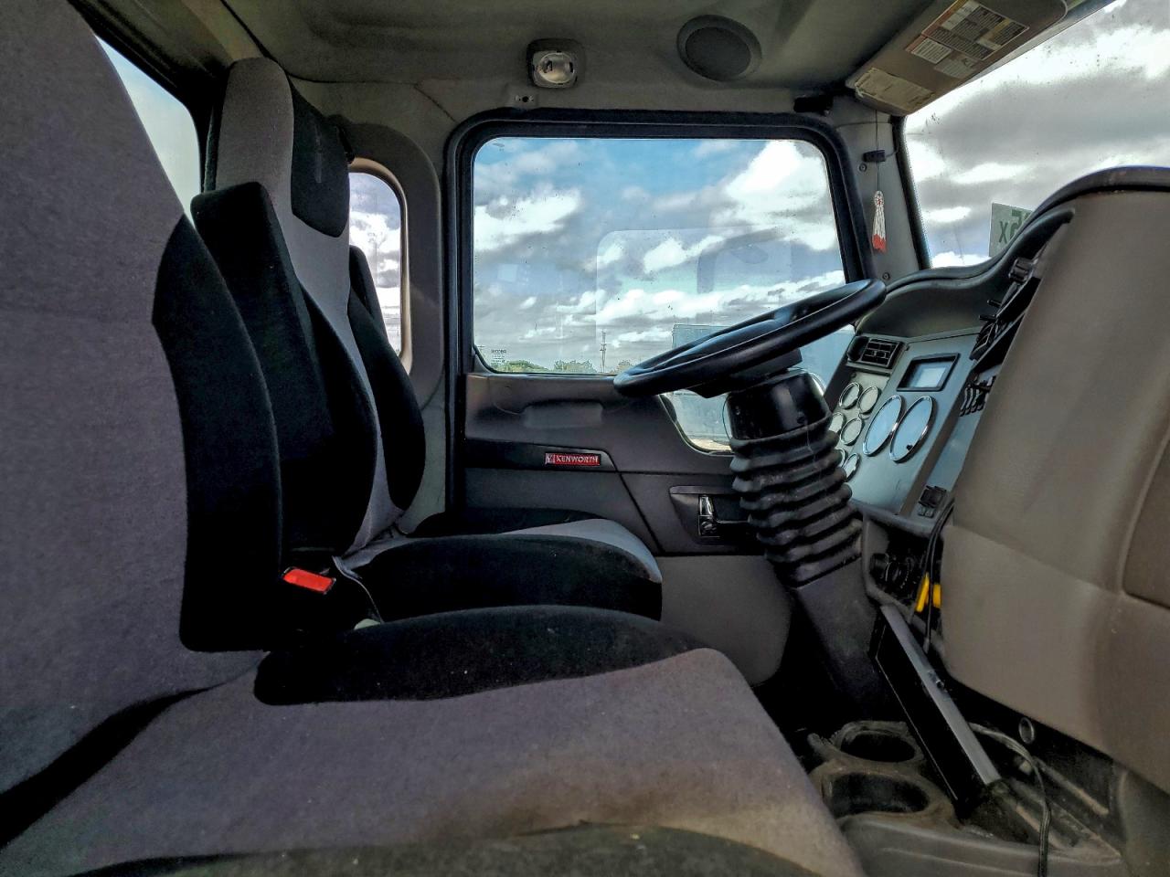 Kenworth Constructi
